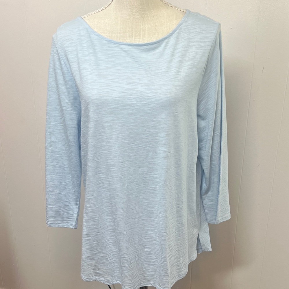 NWOT Chicos Women’s Ultimate Tee Light Blue half sleeves tee Size 2 or Large